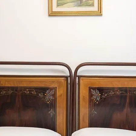 Le Grazie In Superb Location Apartment Florence