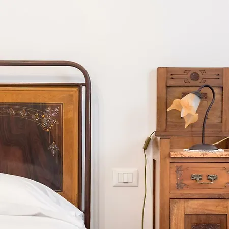 Le Grazie In Superb Location Apartamento *