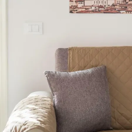 Apartment Le Grazie In Superb Location Florence
